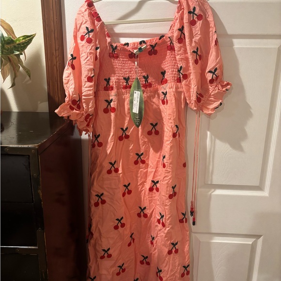NWT Farm Rio Cherry Cross Stitch Midi Dress in Light Pink - Picture 4 of 5